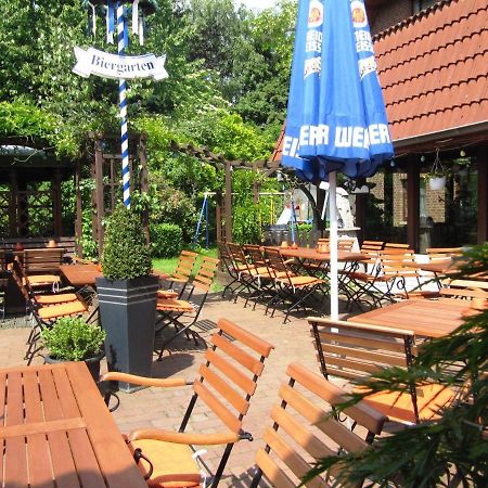 Akzent Hotel Cordes & Restaurant Am Rosengarten Sottorf Exterior foto